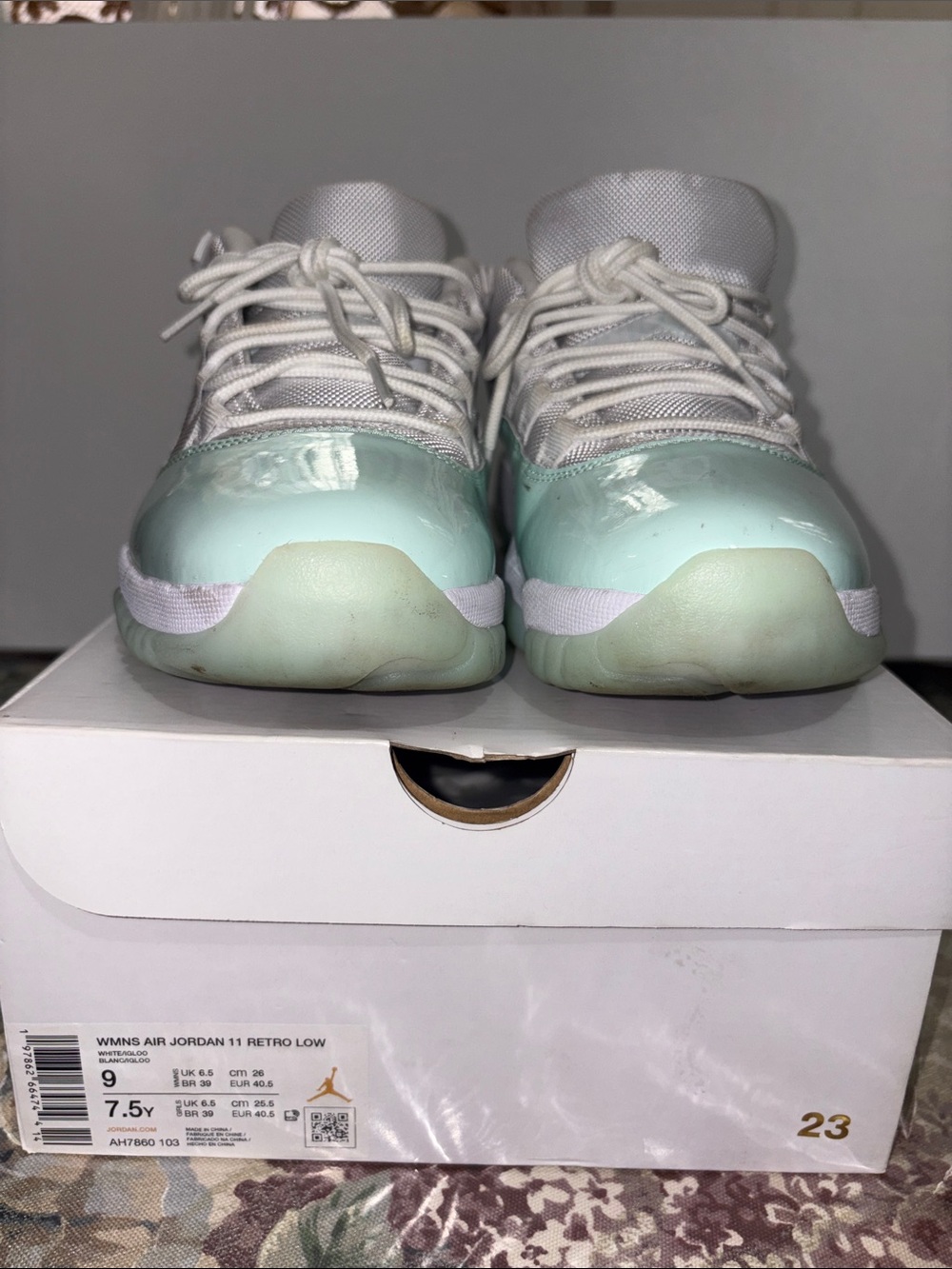 Wmns Air Jordan 11 Retro Low